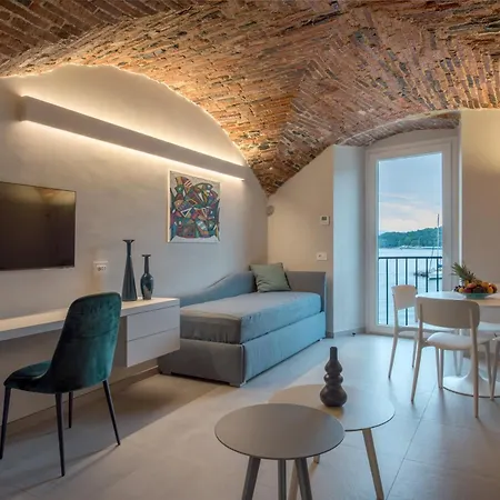 Al Gabbiano Affittacamere Porto Venere